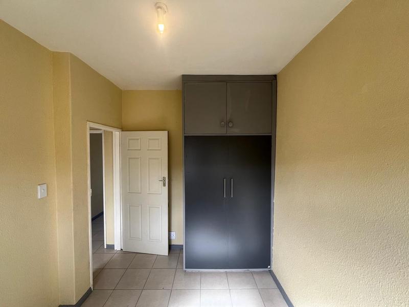 To Let 2 Bedroom Property for Rent in Parow Western Cape